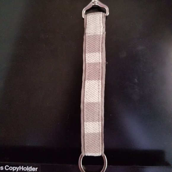 thirty-one - Hang-It-Up Key Fob - Picture 5 of 6